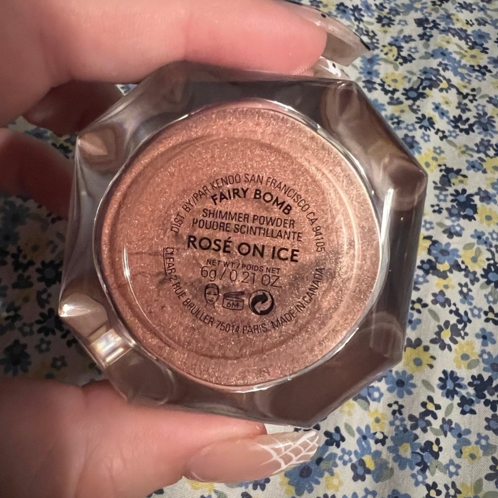 Fenty Beauty Fairy Bomb Shimmer Powder